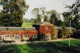 1987: The clubhouse and 10th hole prior to the storm